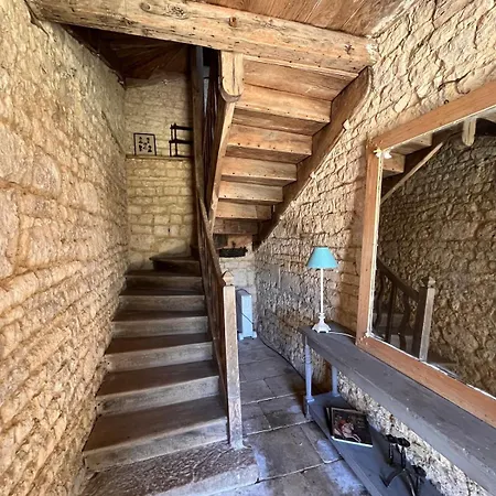 Le Pavillon Des Soeurs